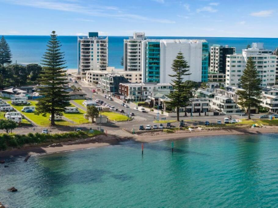 Luxury Beach Escape - 6 Adams Ave Mt Maunganui 芒格努伊山 外观 照片