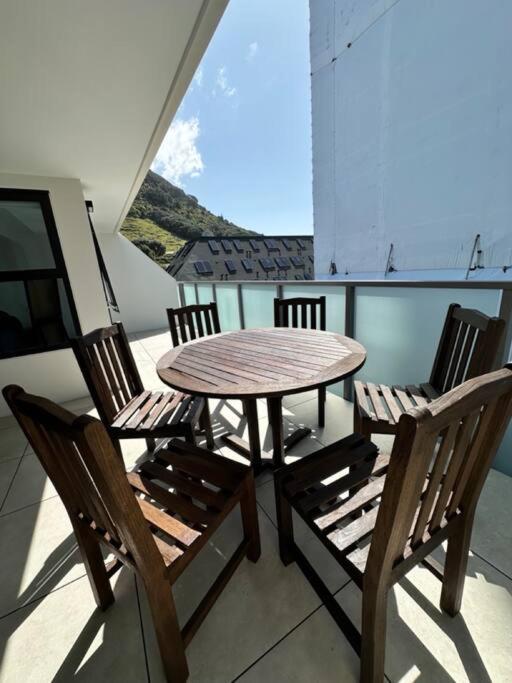 Luxury Beach Escape - 6 Adams Ave Mt Maunganui 芒格努伊山 外观 照片