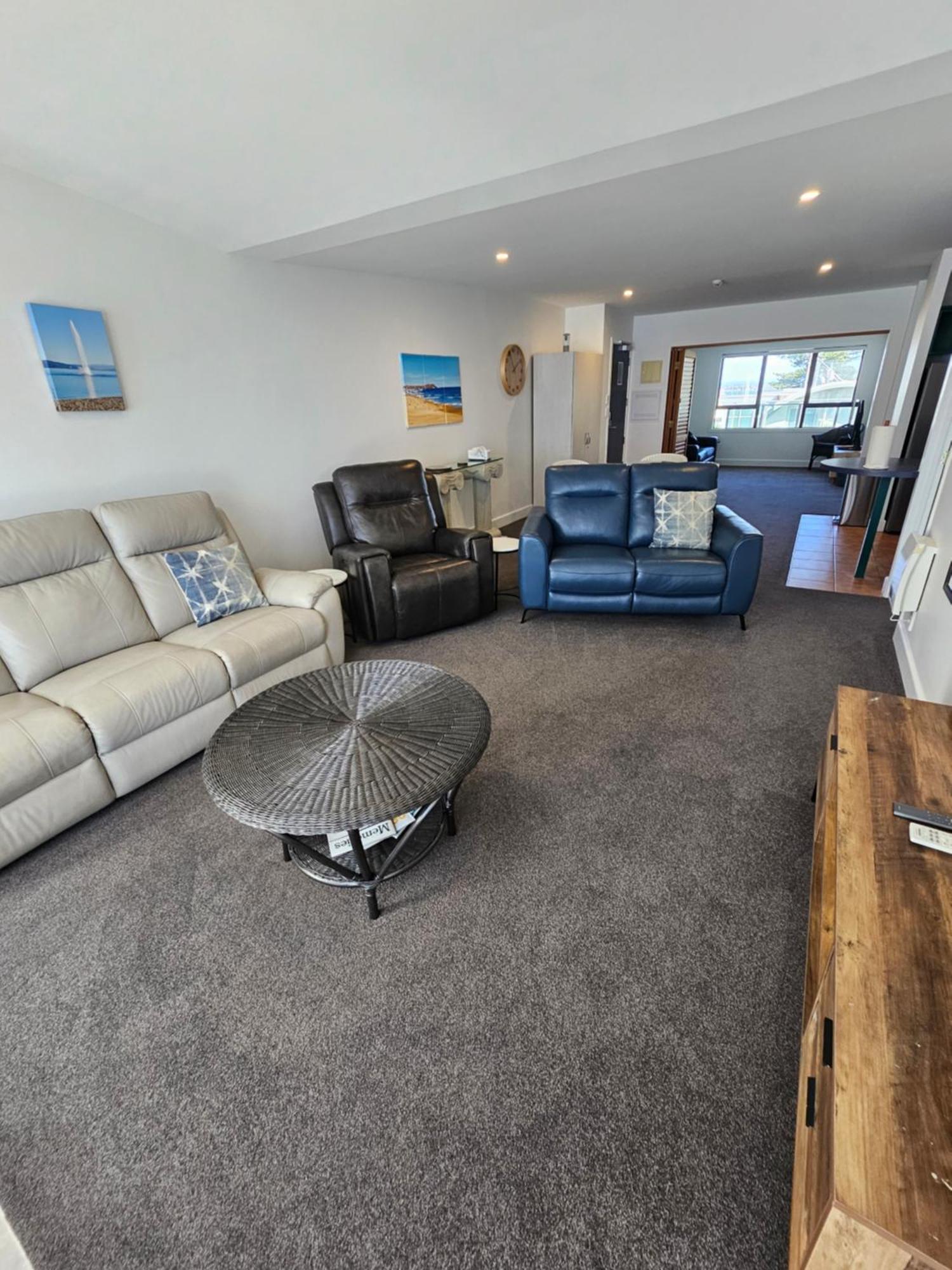 Luxury Beach Escape - 6 Adams Ave Mt Maunganui 芒格努伊山 外观 照片